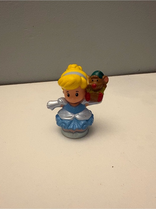 Other - Little people Cinderella with Gus